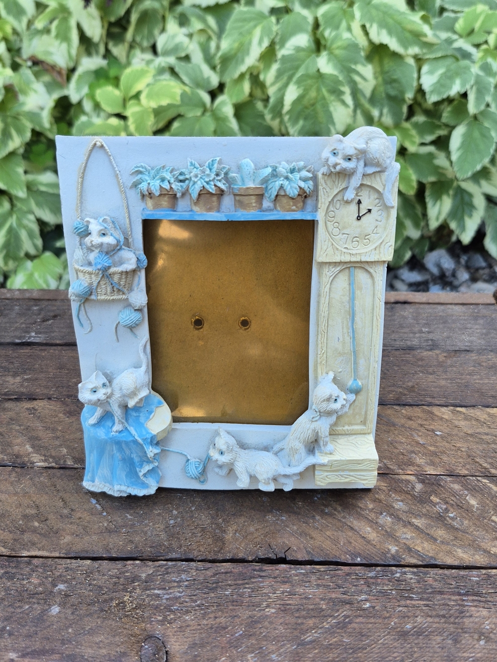 Vintage Ceramic Kitten Picture Frame 3D Cat Grandmacore Decor Fits 2x3 Photo